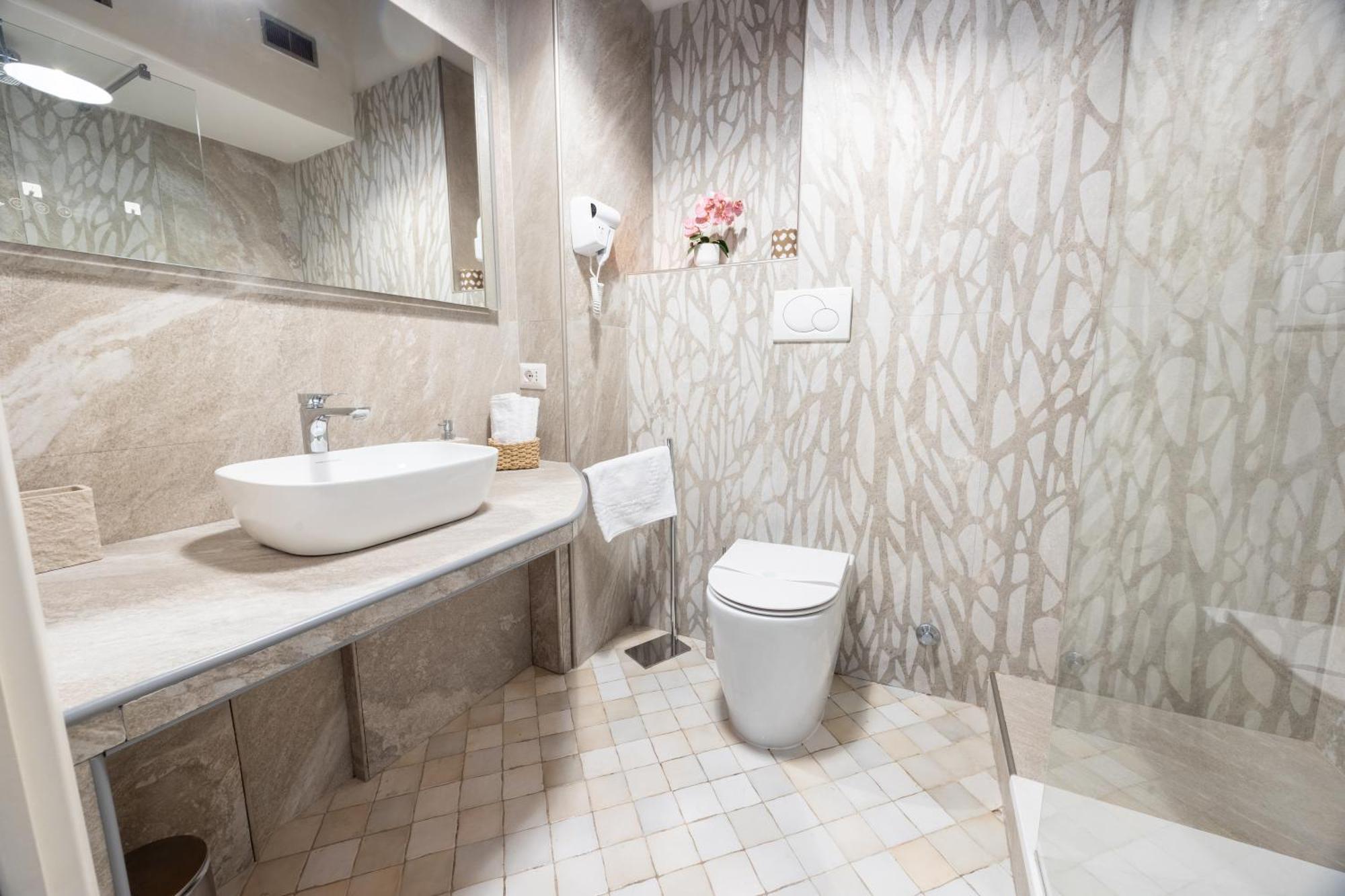 Mb Suites Corso Rom Exteriör bild